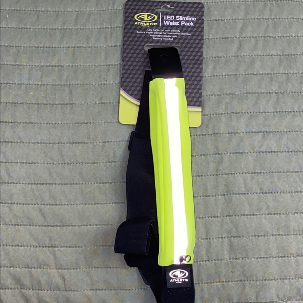 NWT Athletic LED slimline waist fanny bumbag
